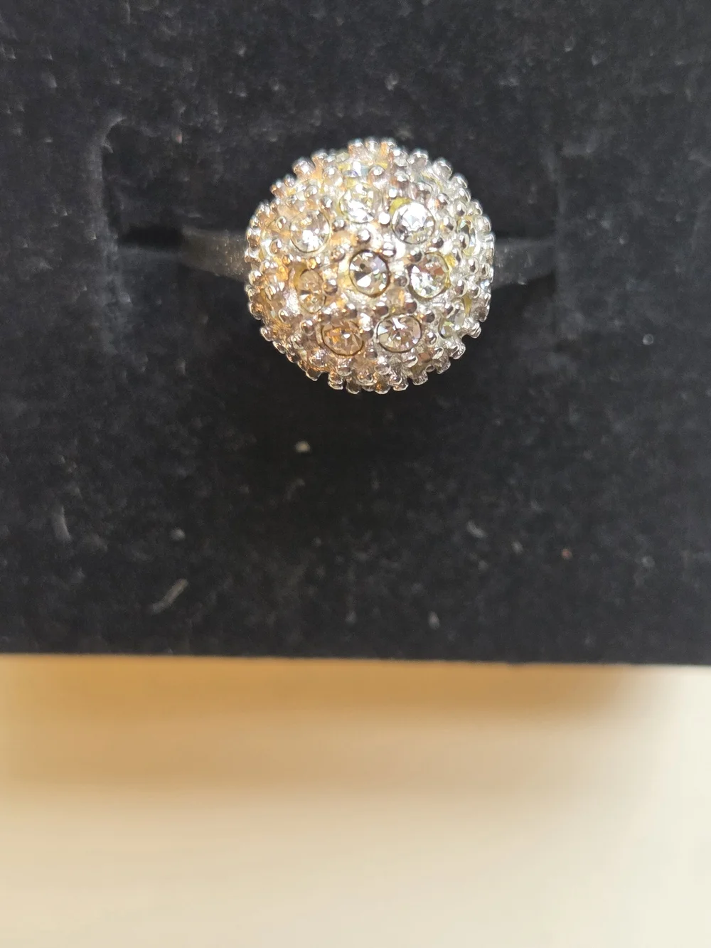 N/A sparkling crystal